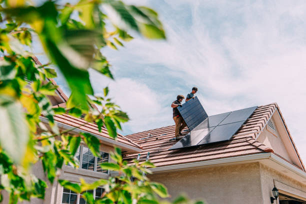 Best Shingle Roofing Installation  in Menomonee Falls, WI